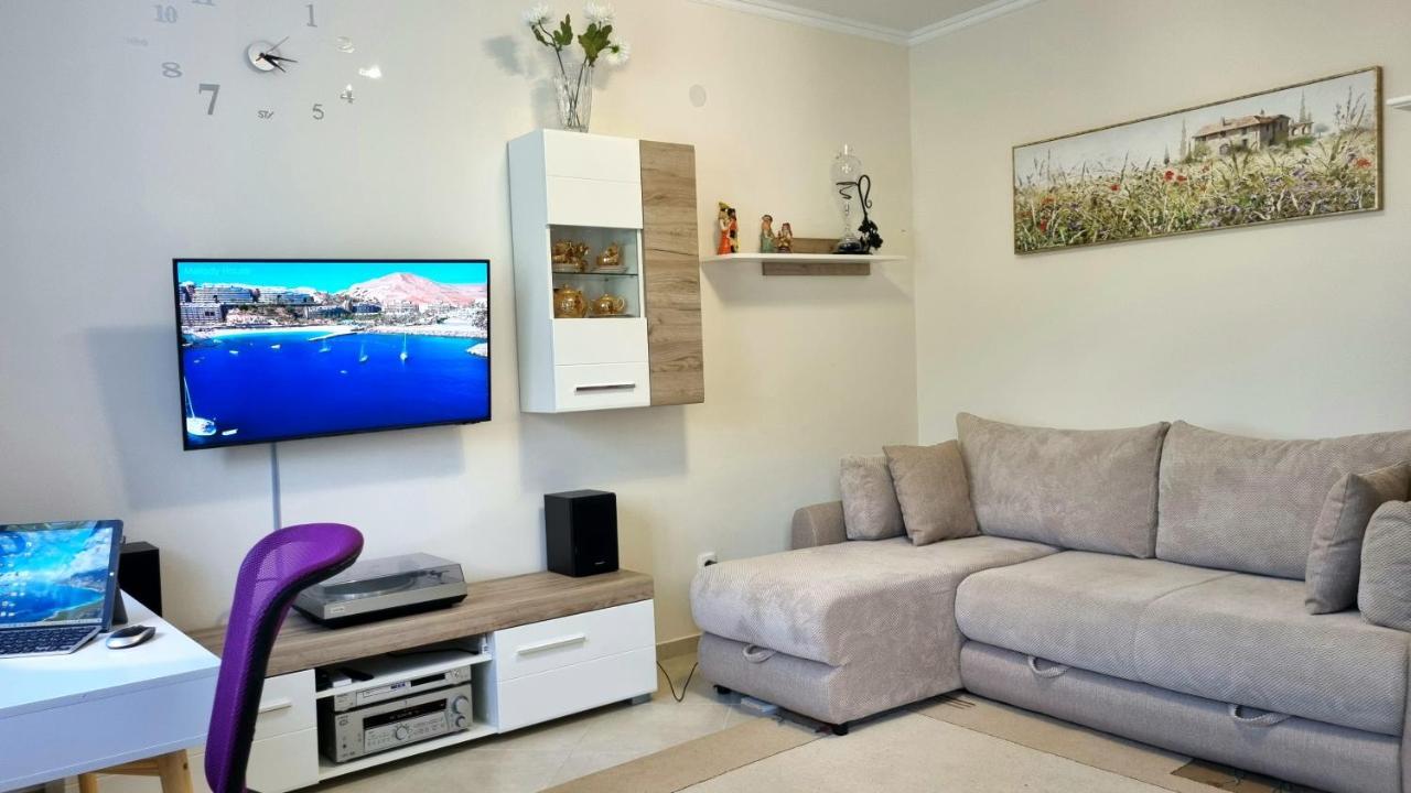 Greenhill-1 Sutomore Apartm Esterno foto