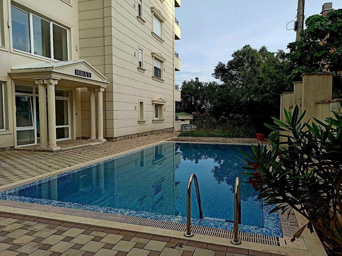 Greenhill-1 Sutomore Apartm Esterno foto